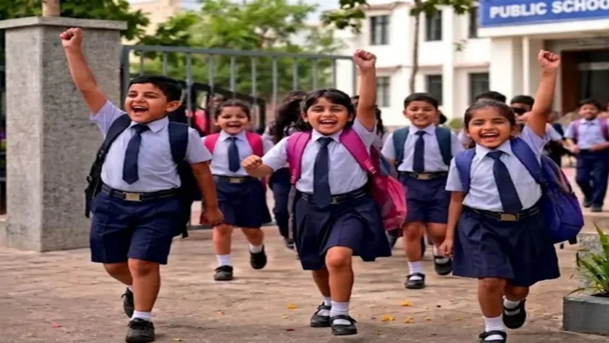 CG School Holiday 2026 : छत्तीसगढ़ में स्कूलों की छुट्टियों का ऐलान’ दशहरा-दिवाली से सर्दियों तक मिलेगी इतनी छुट्टी