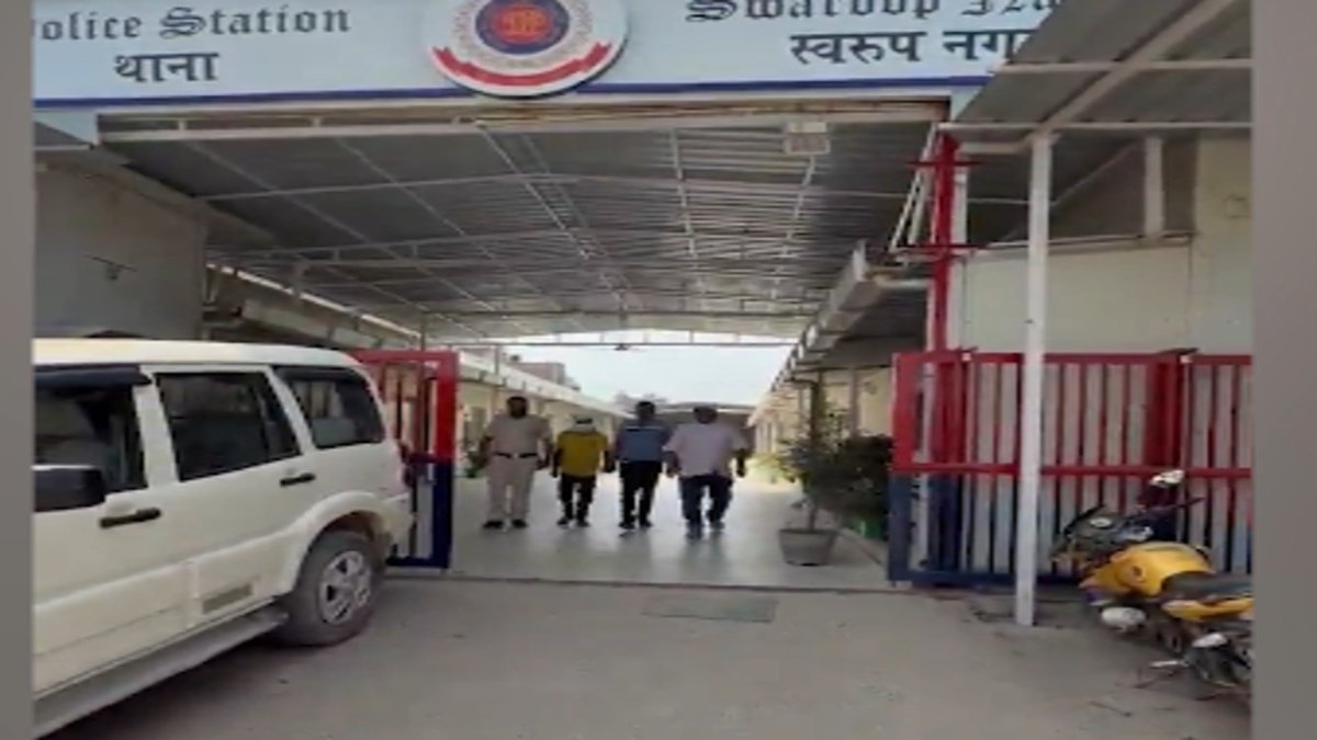 Delhi Murder Case: दिल्ली में 16 वर्षीय किशोरी की हत्या, गैंगरेप के आरोप में 3 नाबालिग समेत 4 पकड़े गए