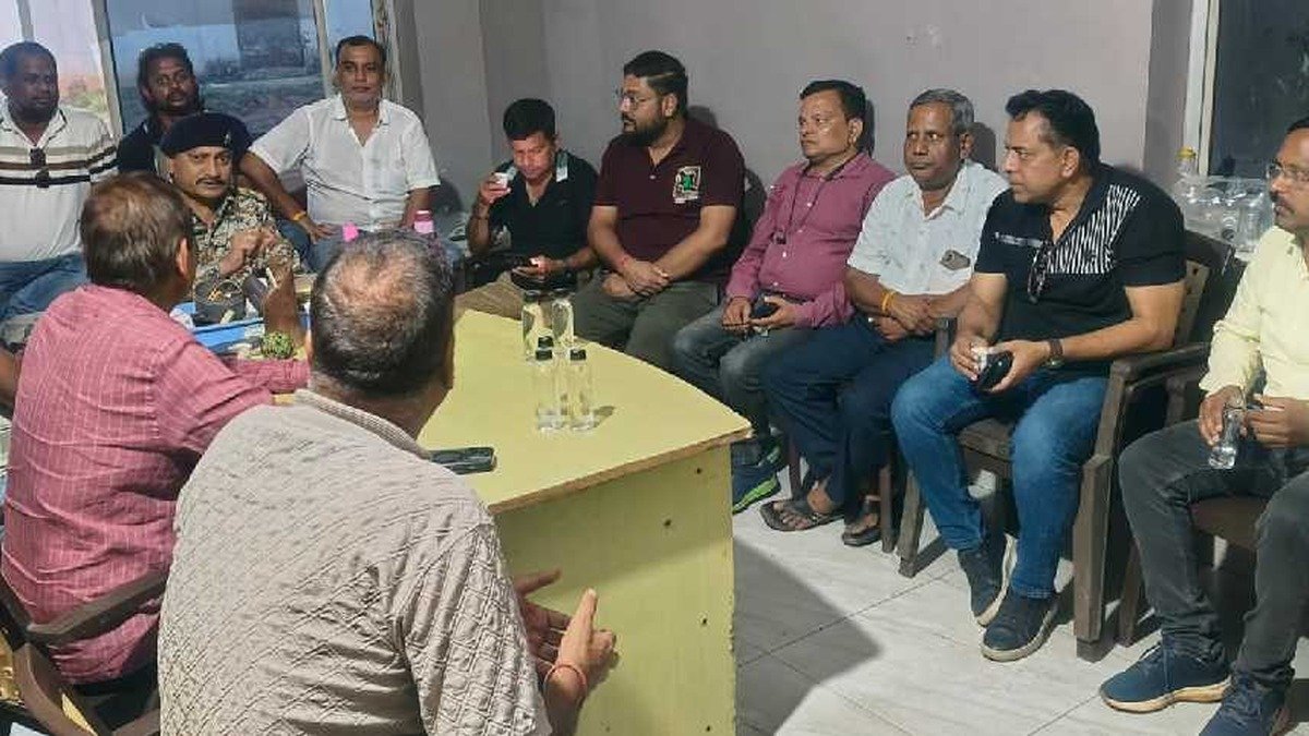 कुरूद राइस मिल सुरक्षा बैठक में पुलिस और मिल संचालक